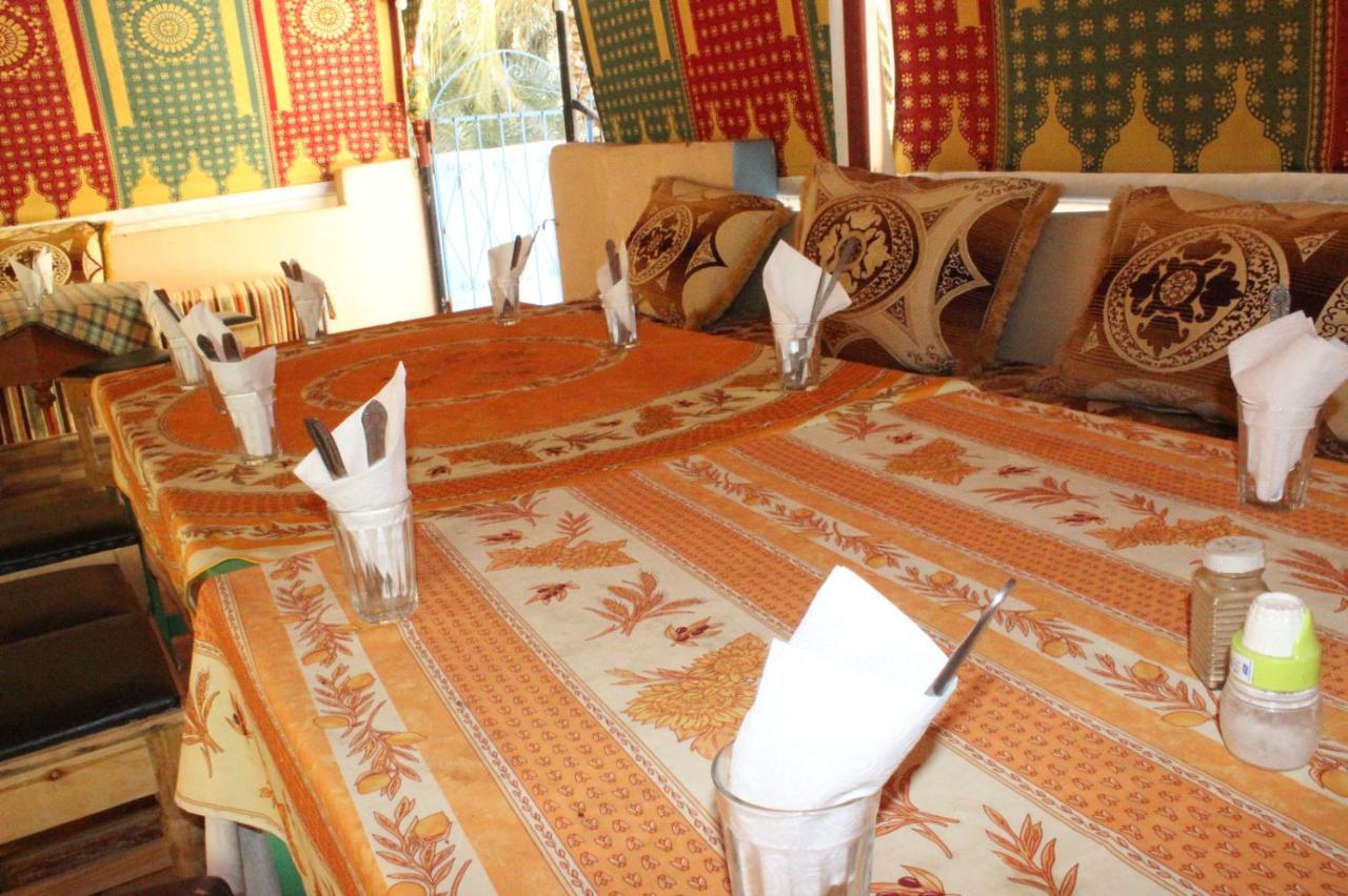 Maison D'Hote Anissa Restaurant Aït Baha Eksteriør billede