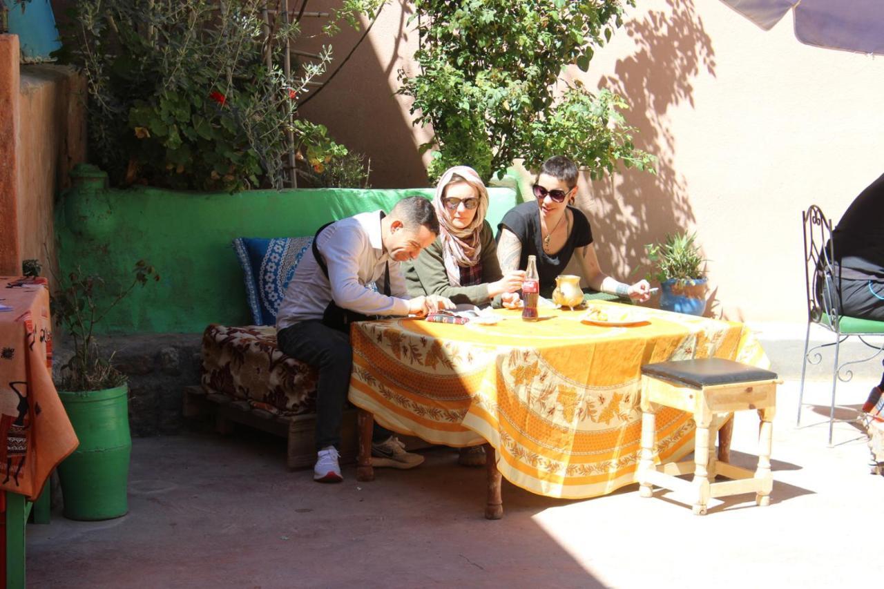 Maison D'Hote Anissa Restaurant Aït Baha Eksteriør billede